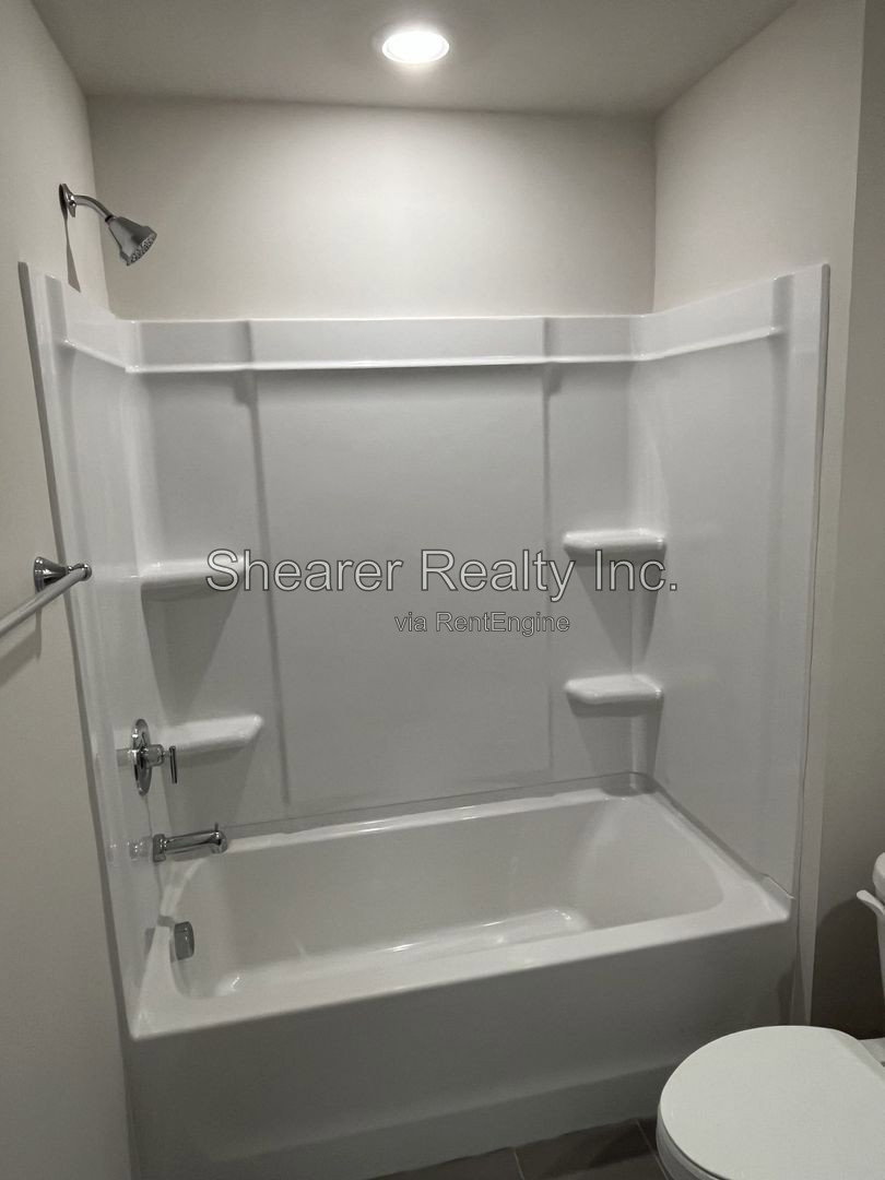 Gallery Image 21