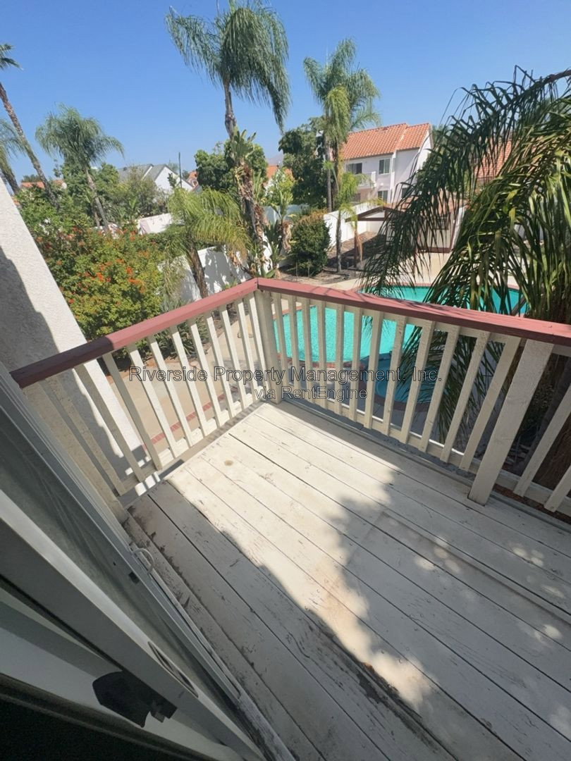 Gallery Image 17