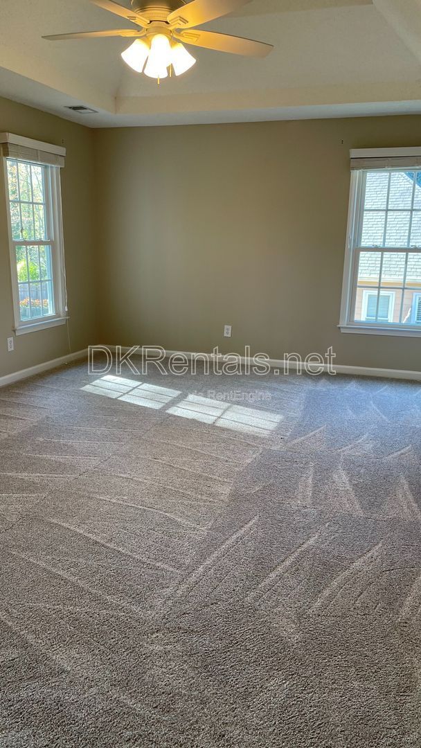 Gallery Image 31