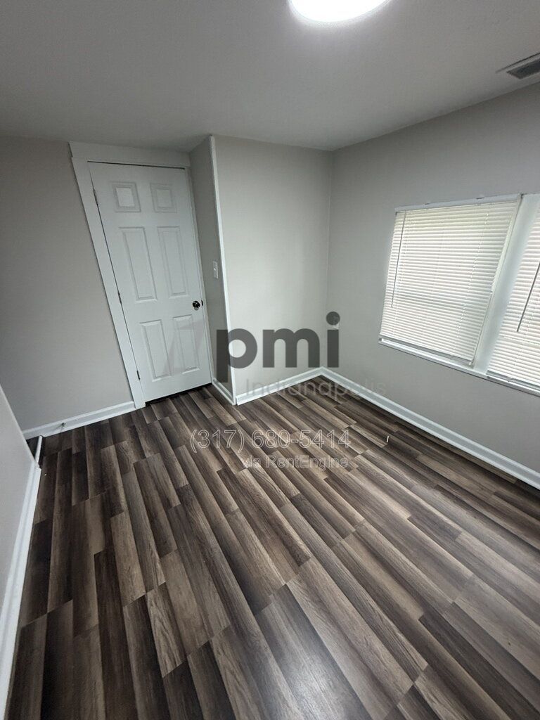 Gallery Image 22