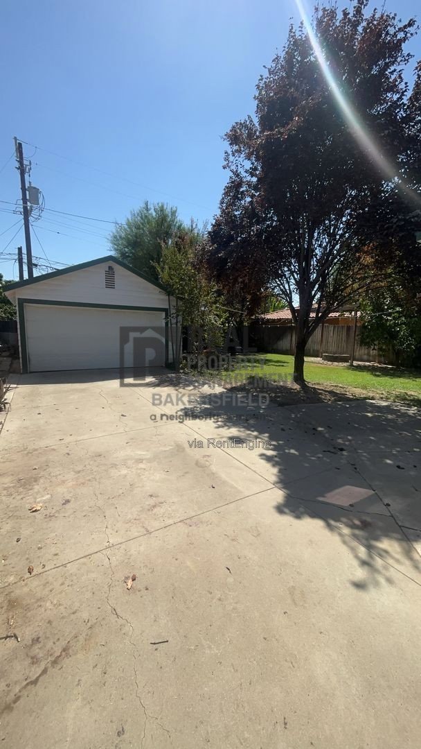 Gallery Image 21