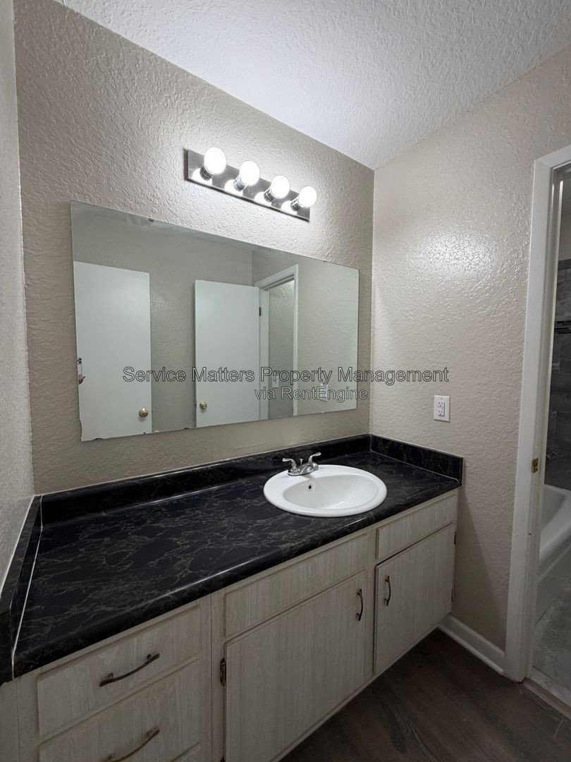 Gallery Image 30