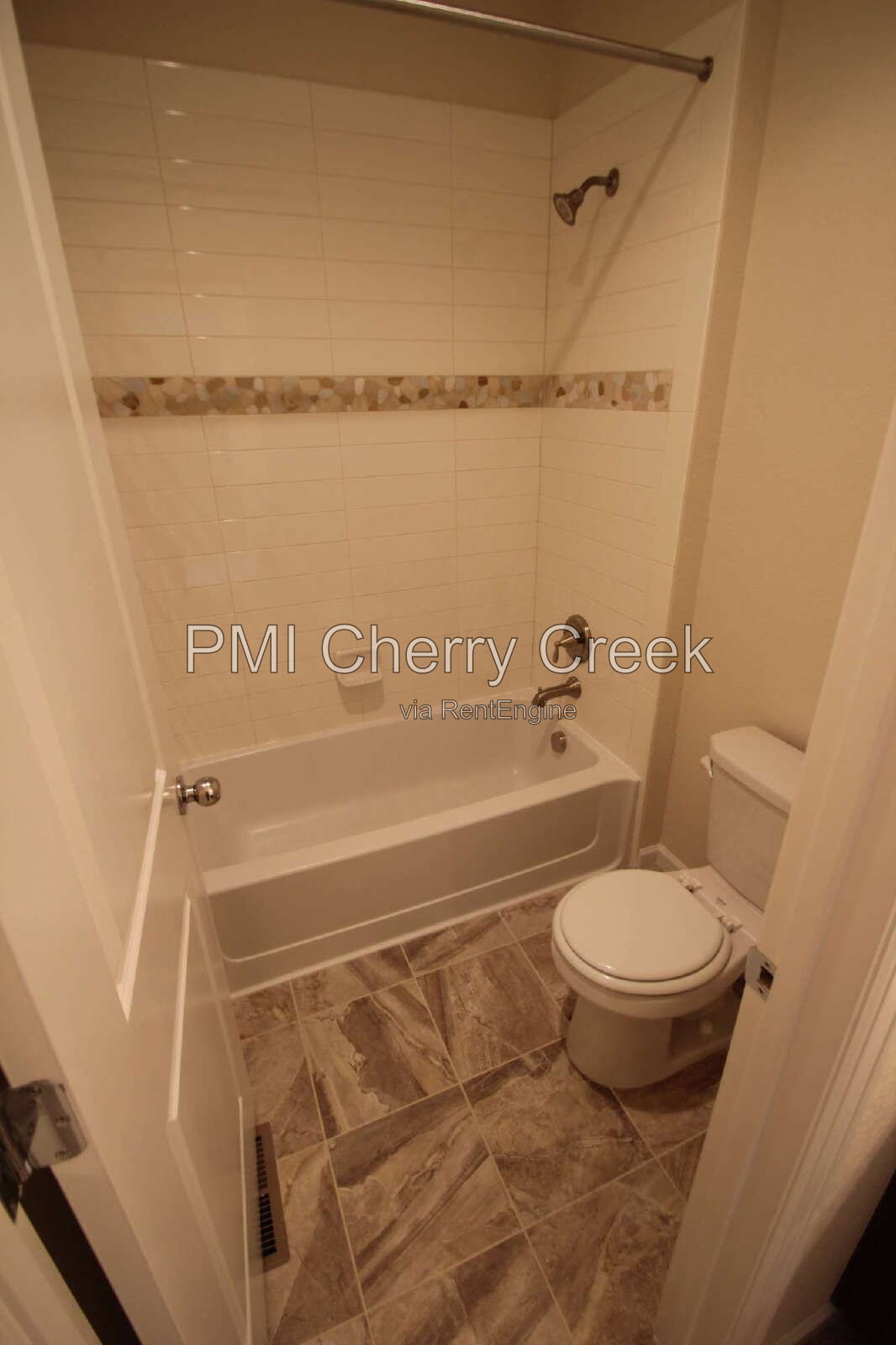 Gallery Image 25