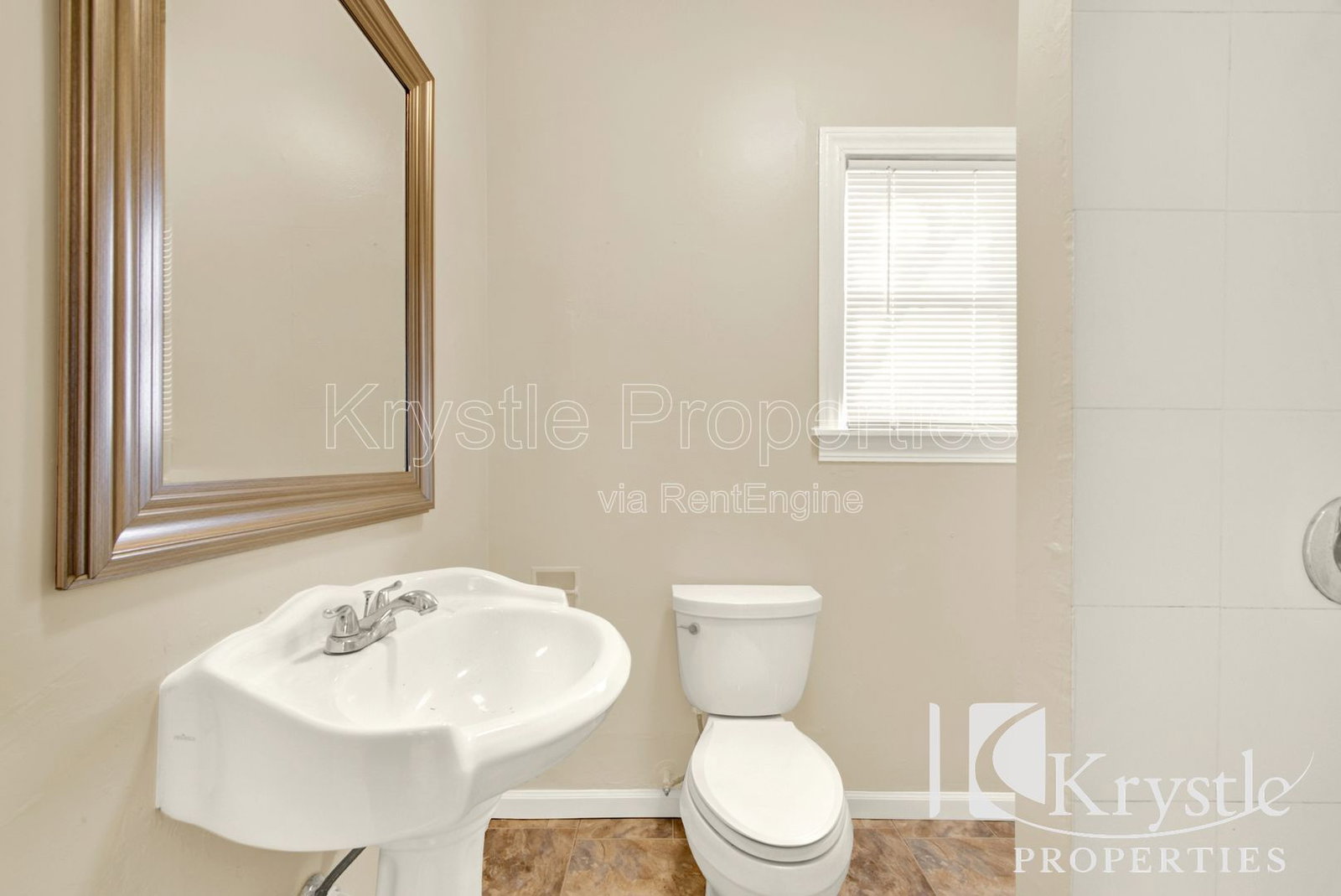 Gallery Image 15