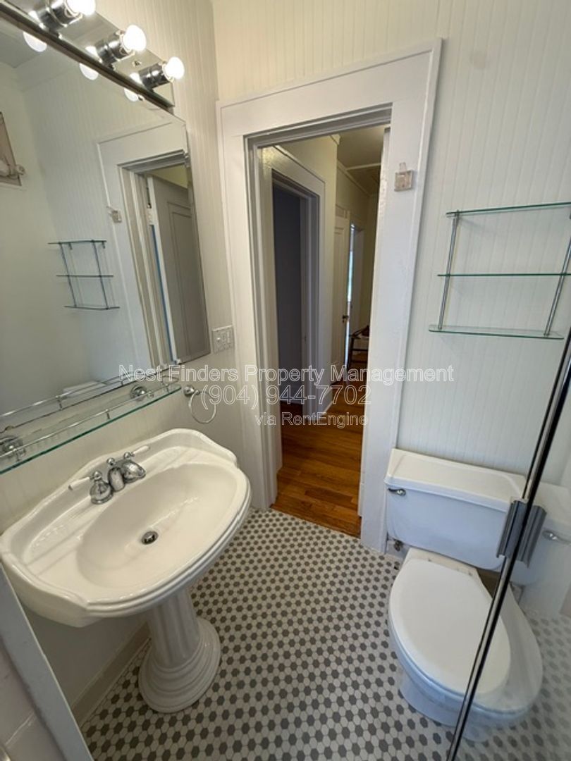 Gallery Image 21