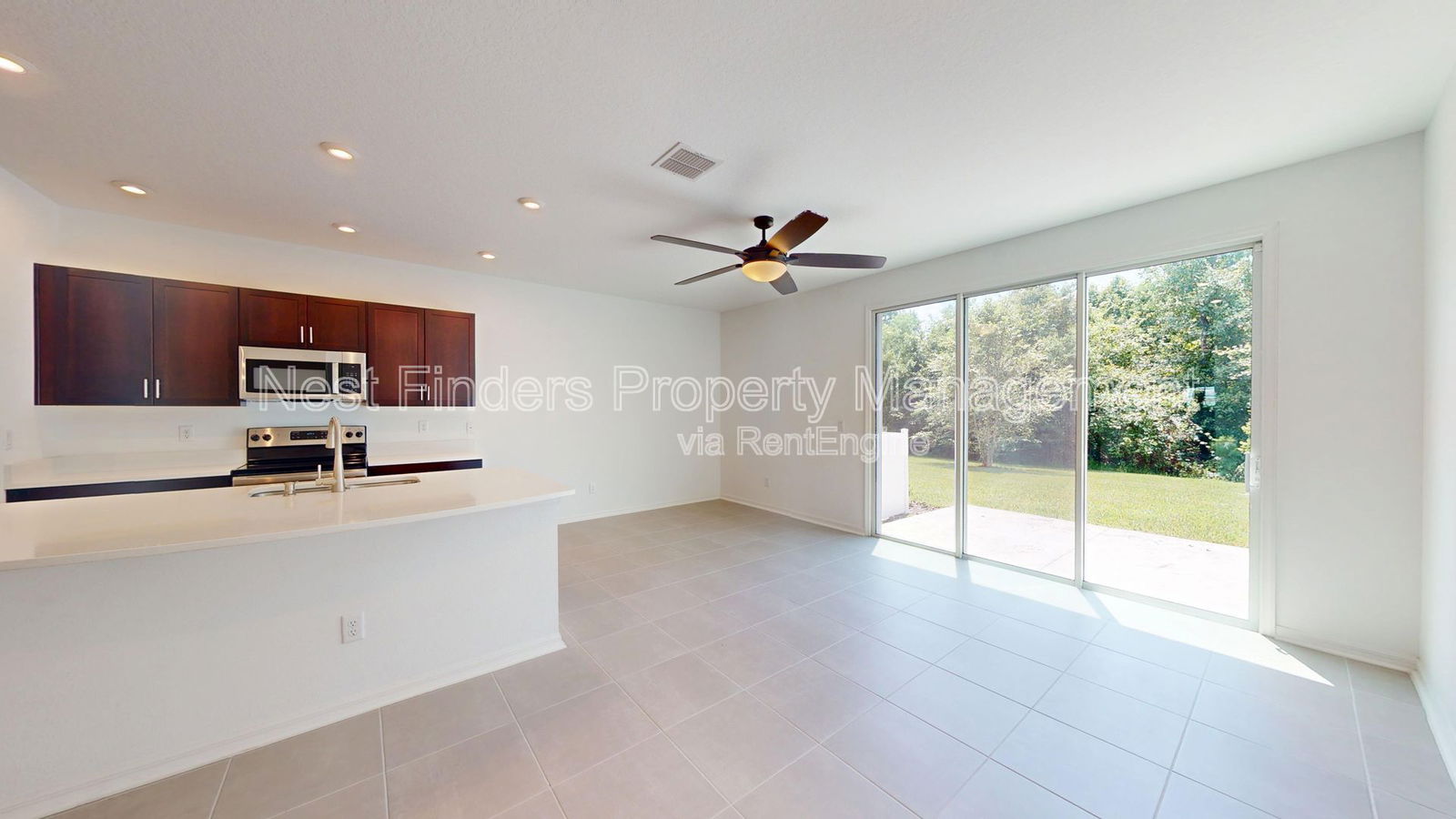 Gallery Image 0