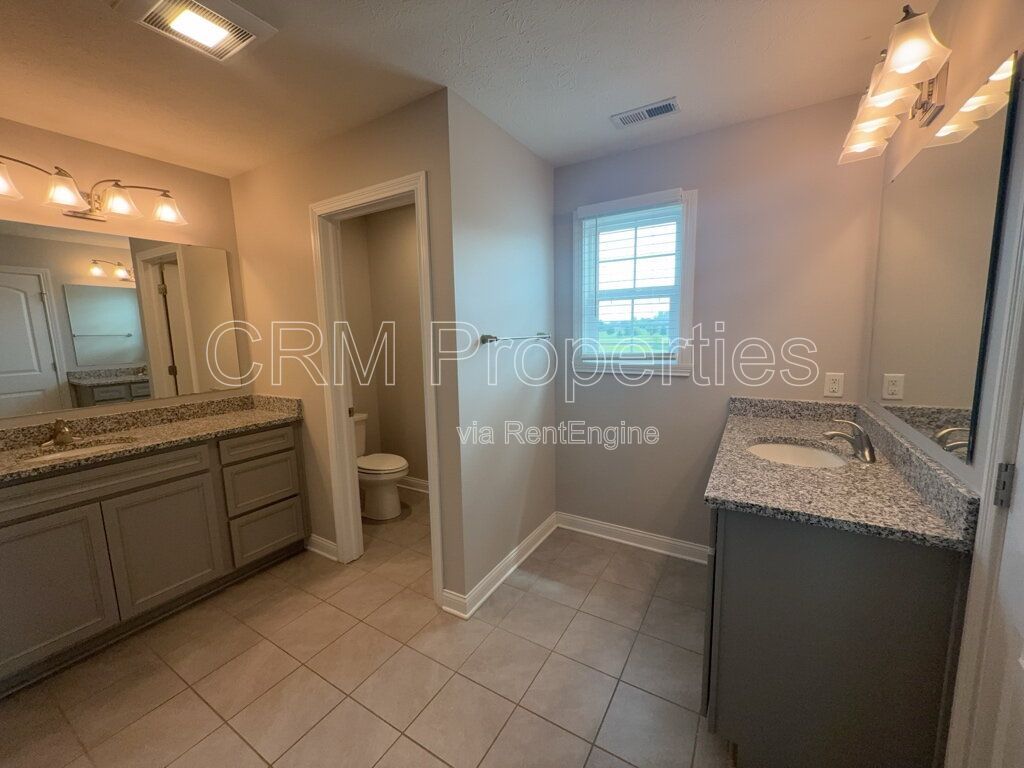 Gallery Image 39