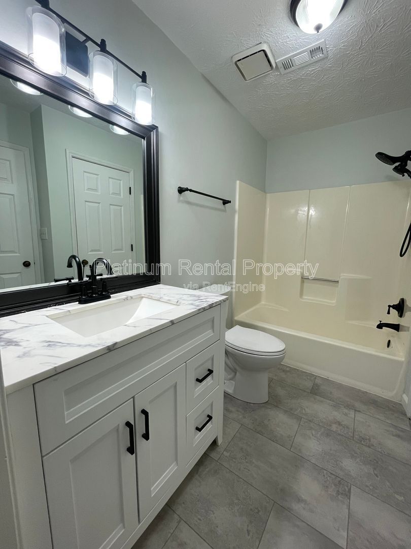 Gallery Image 16