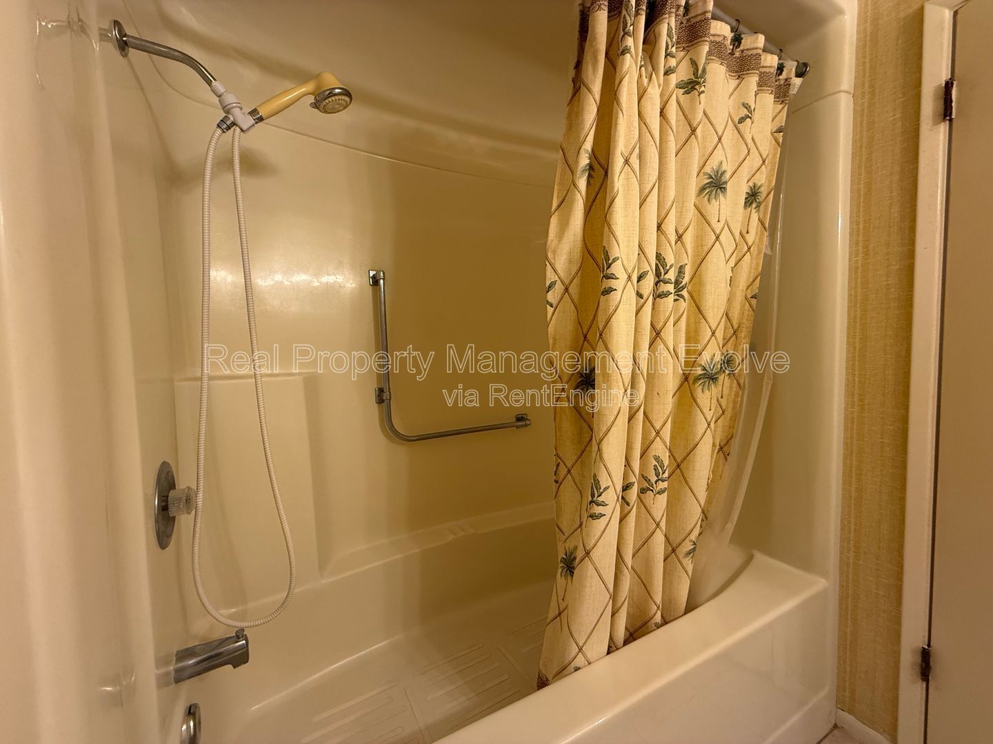 Gallery Image 20