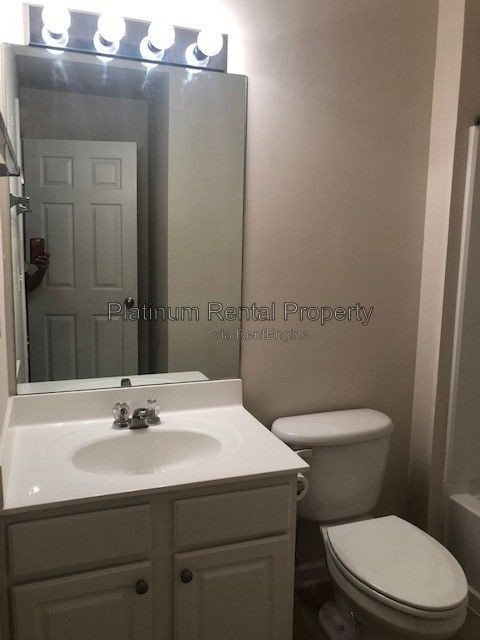 Gallery Image 22
