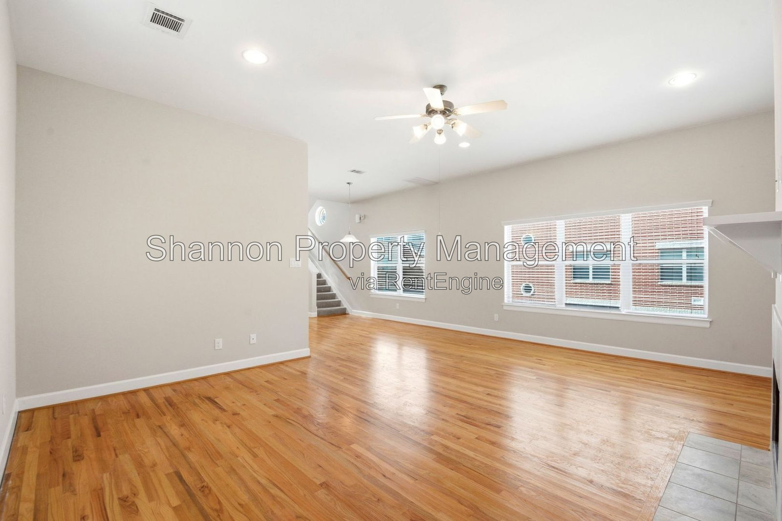 Gallery Image 18