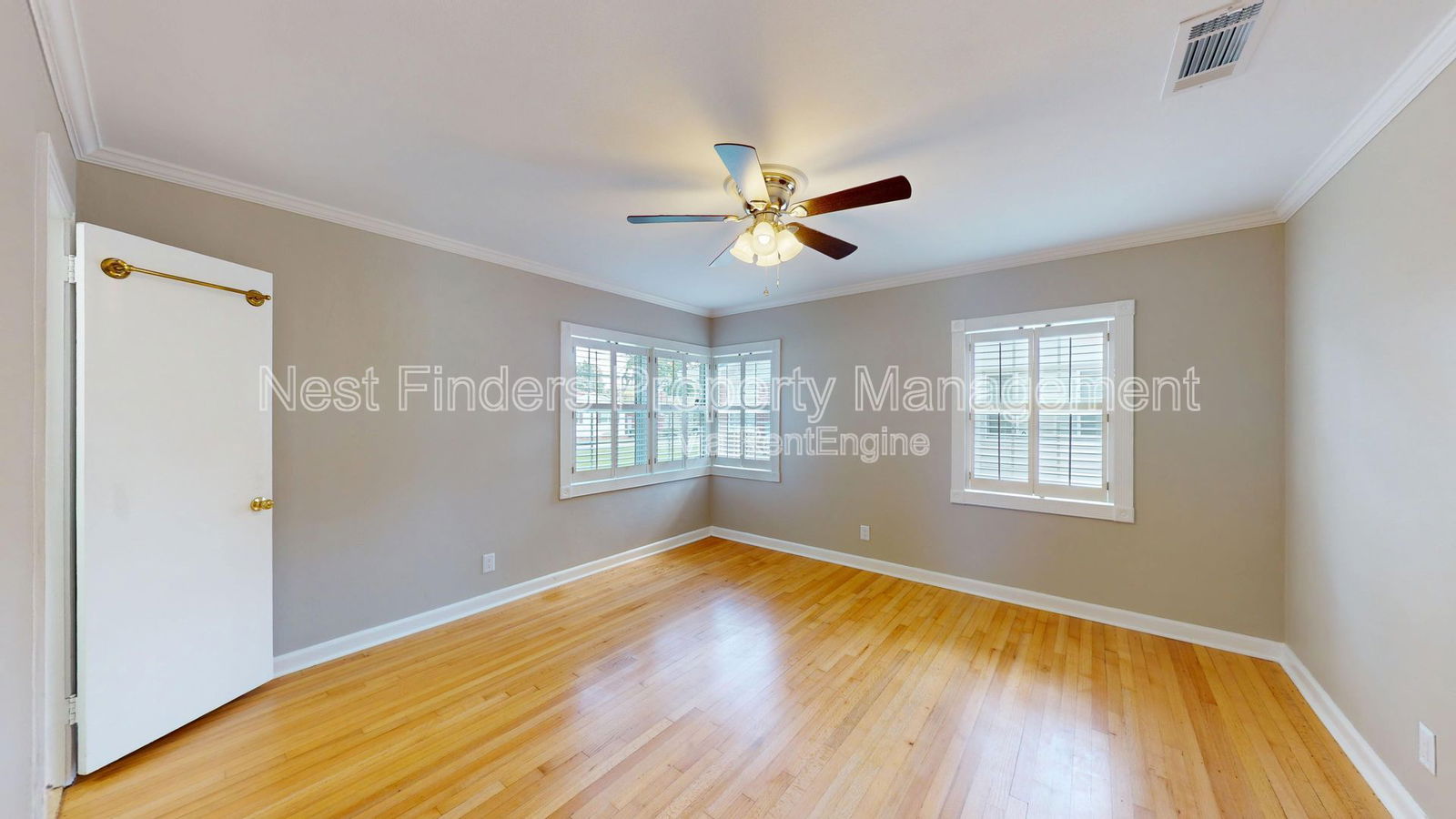 Gallery Image 19