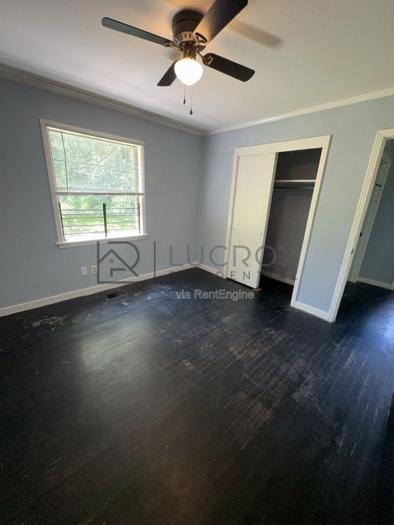 Gallery Image 15