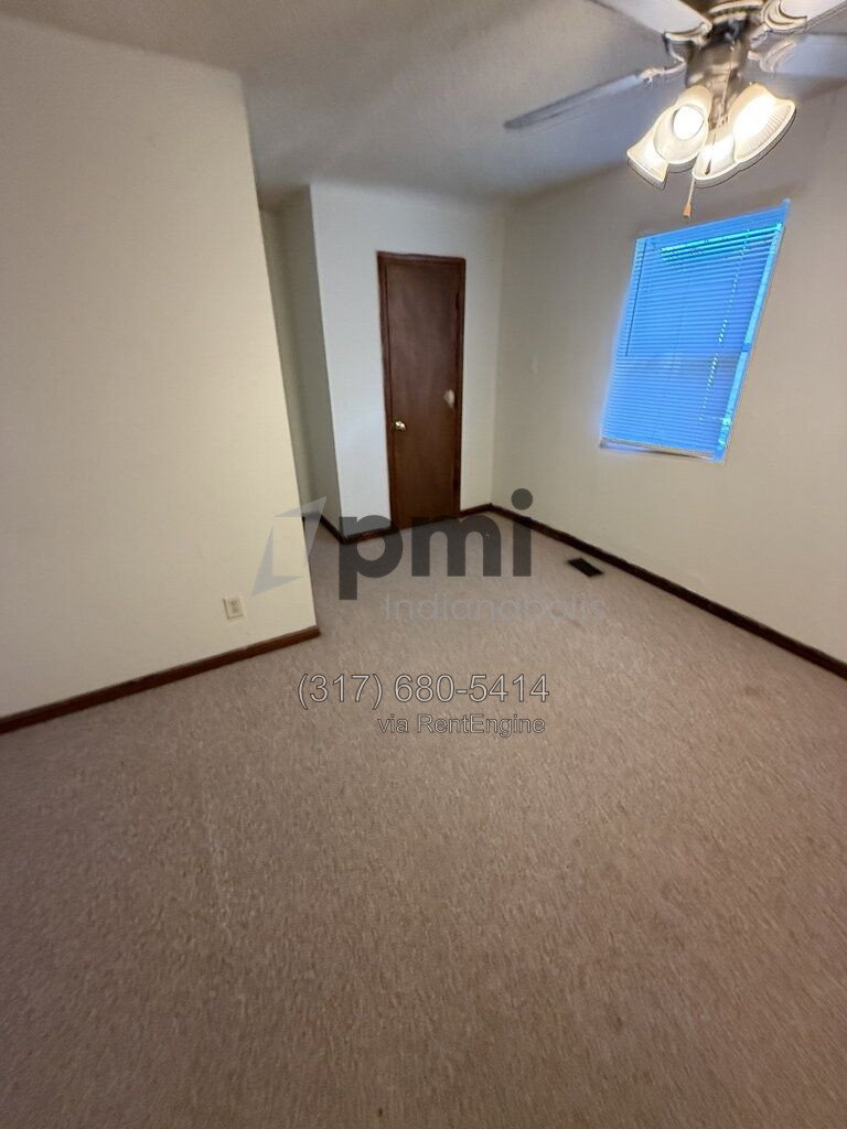 Gallery Image 16