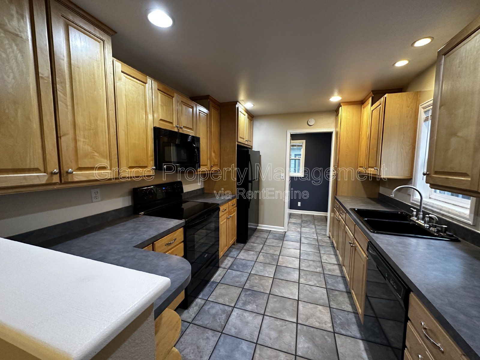 Gallery Image 10