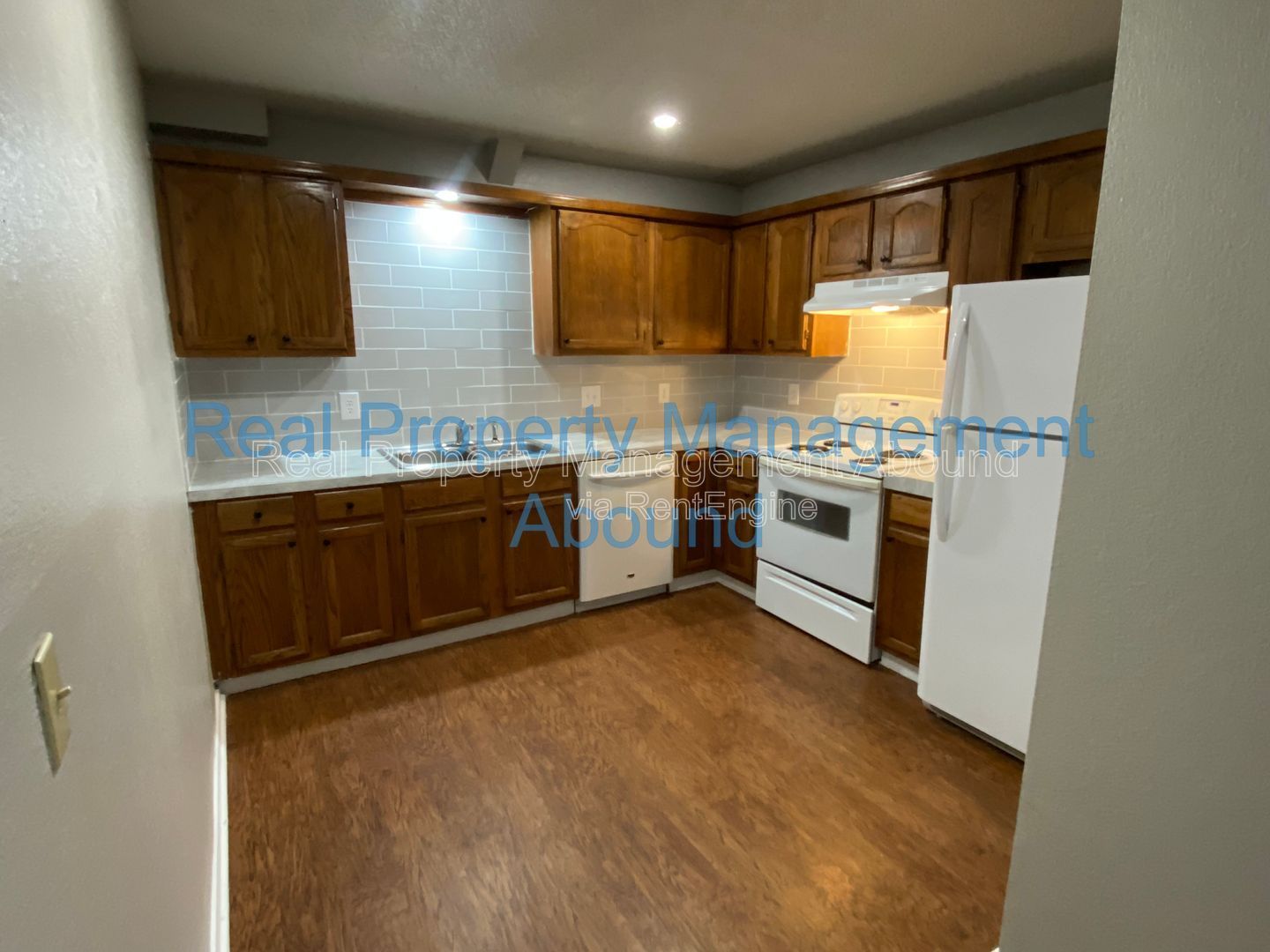 Gallery Image 0