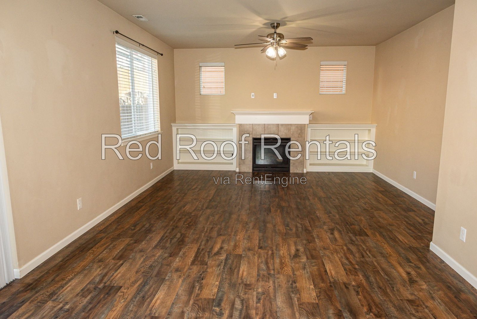 Gallery Image 17
