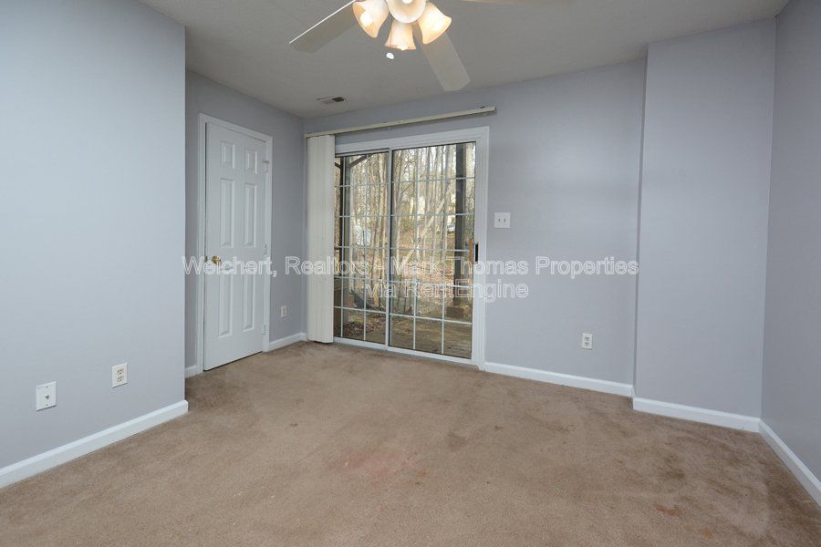 Gallery Image 21