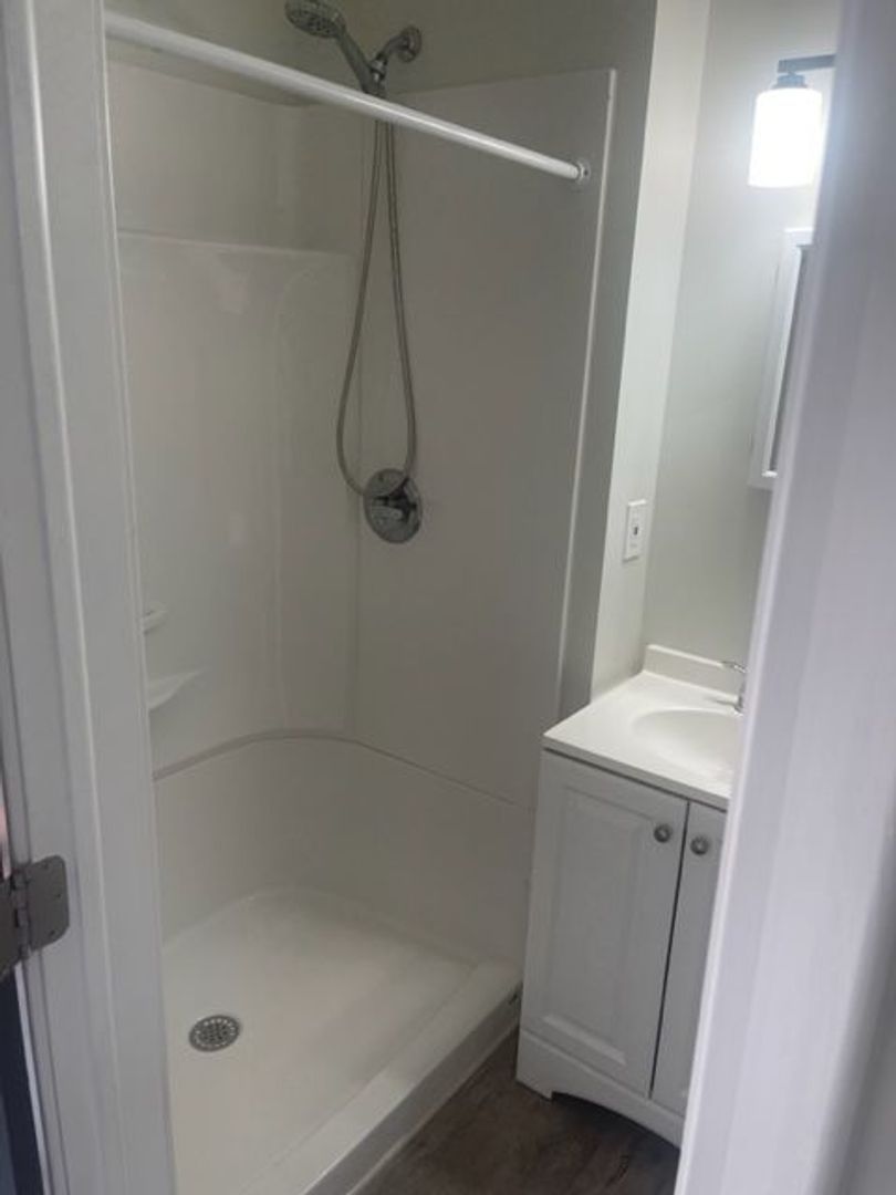 Gallery Image 16