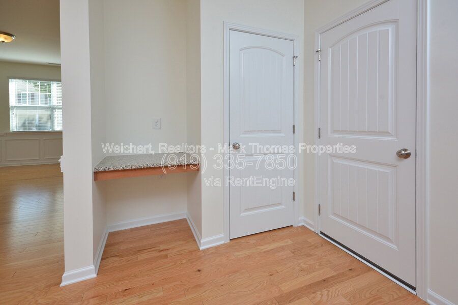 Gallery Image 14