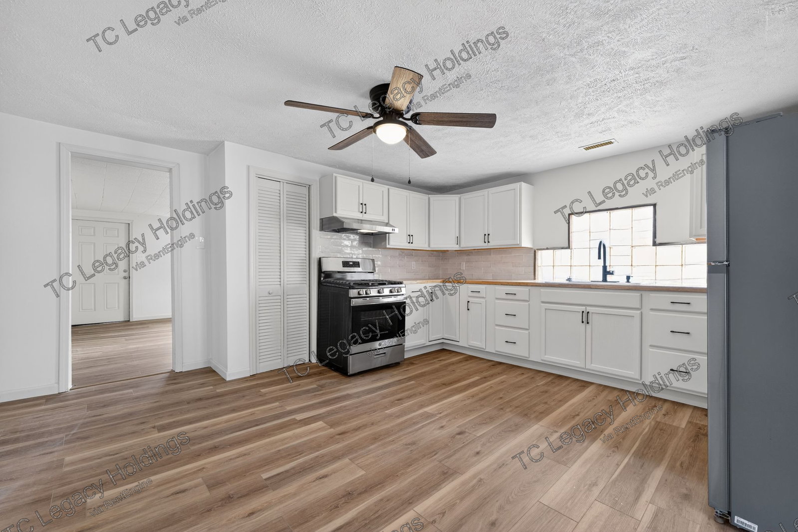 Gallery Image 11
