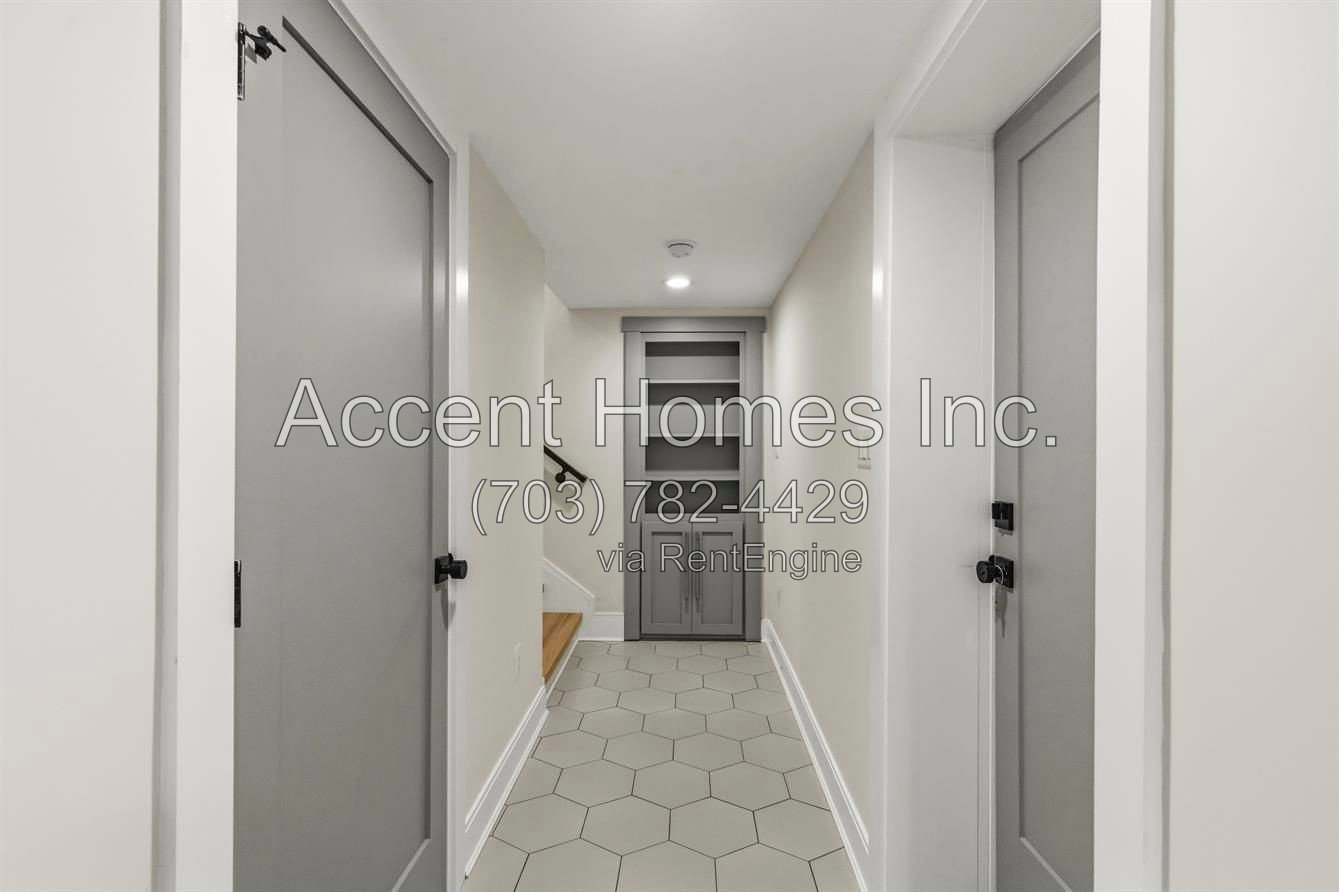 Gallery Image 30