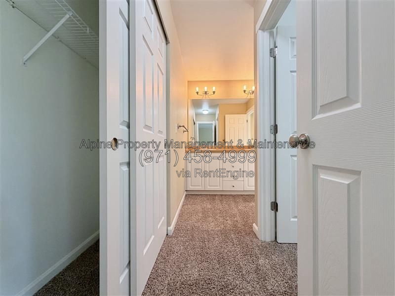 Gallery Image 34