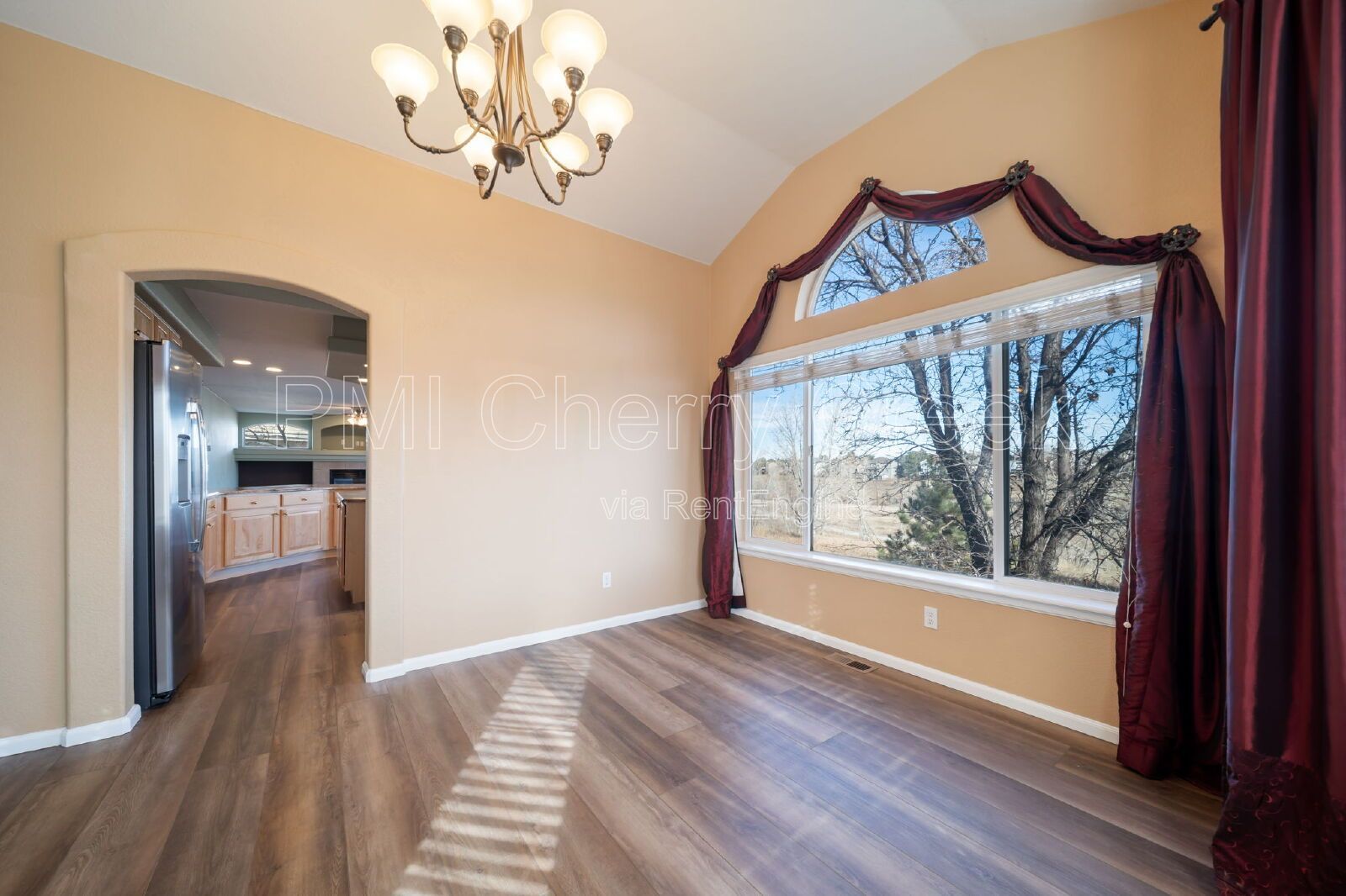 Gallery Image 15