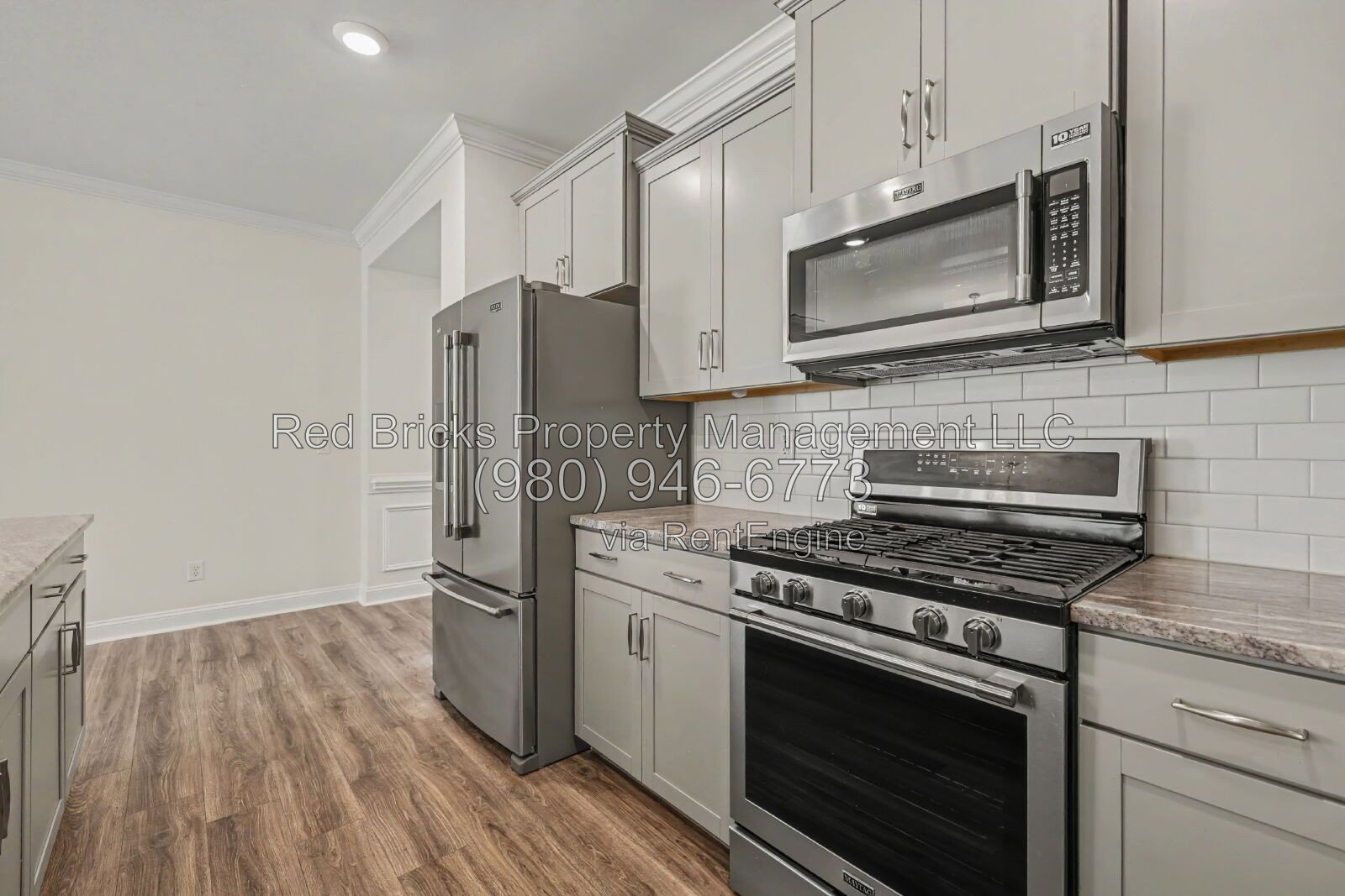 Gallery Image 13