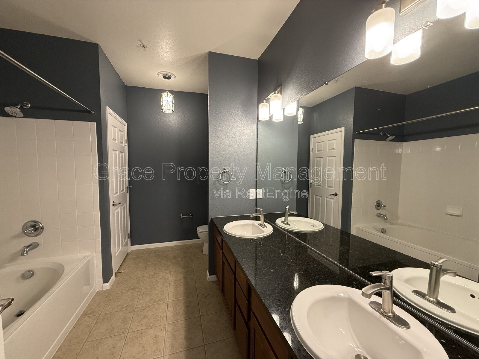 Gallery Image 13