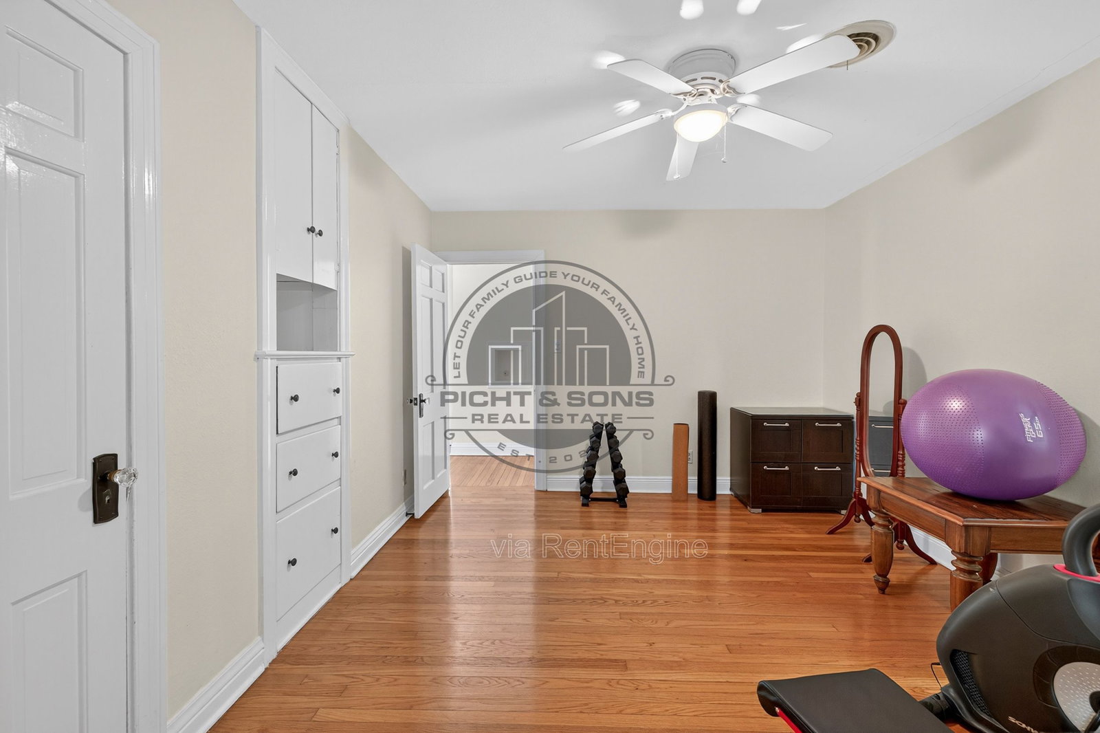 Gallery Image 21