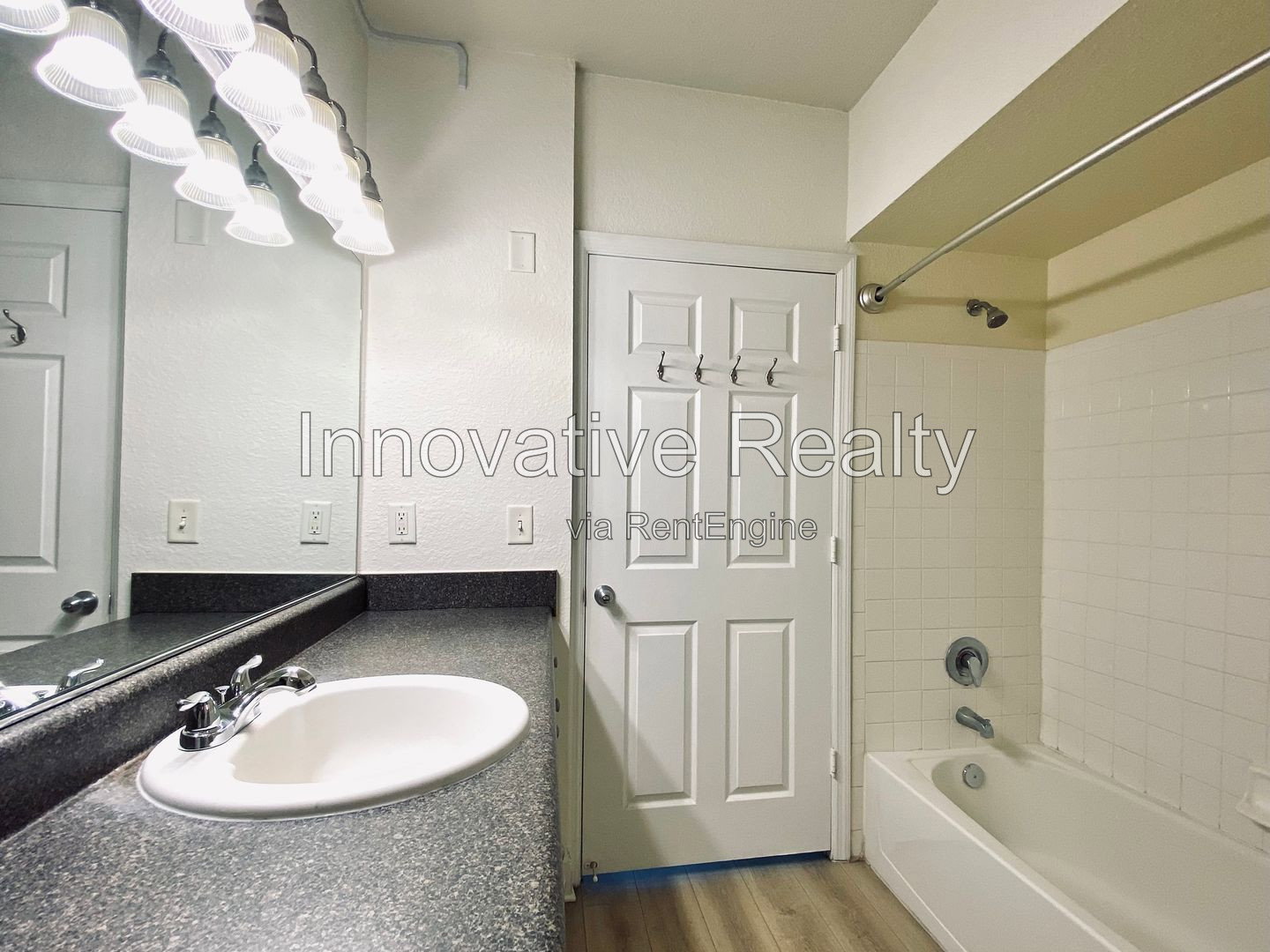 Gallery Image 11