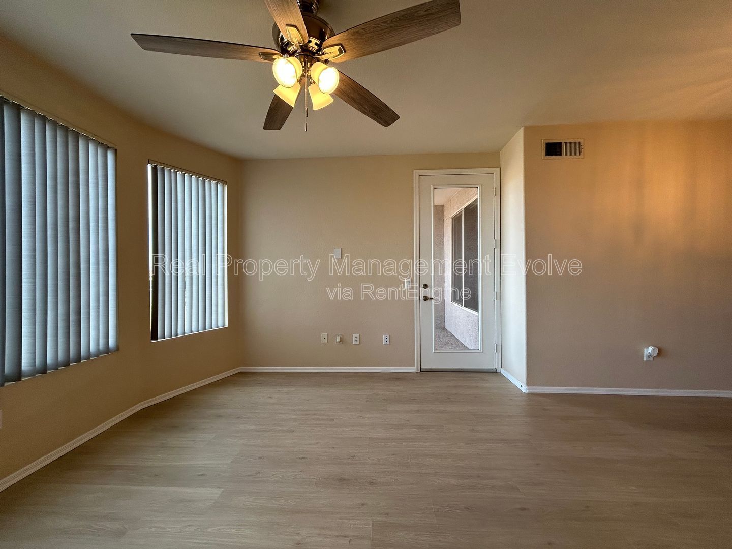 Gallery Image 20