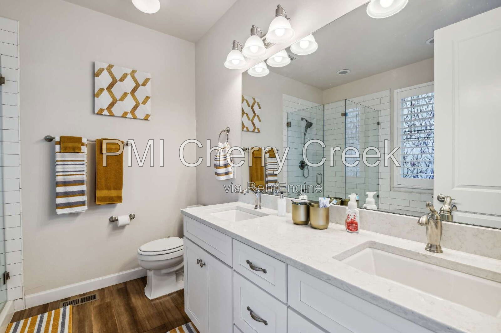 Gallery Image 17