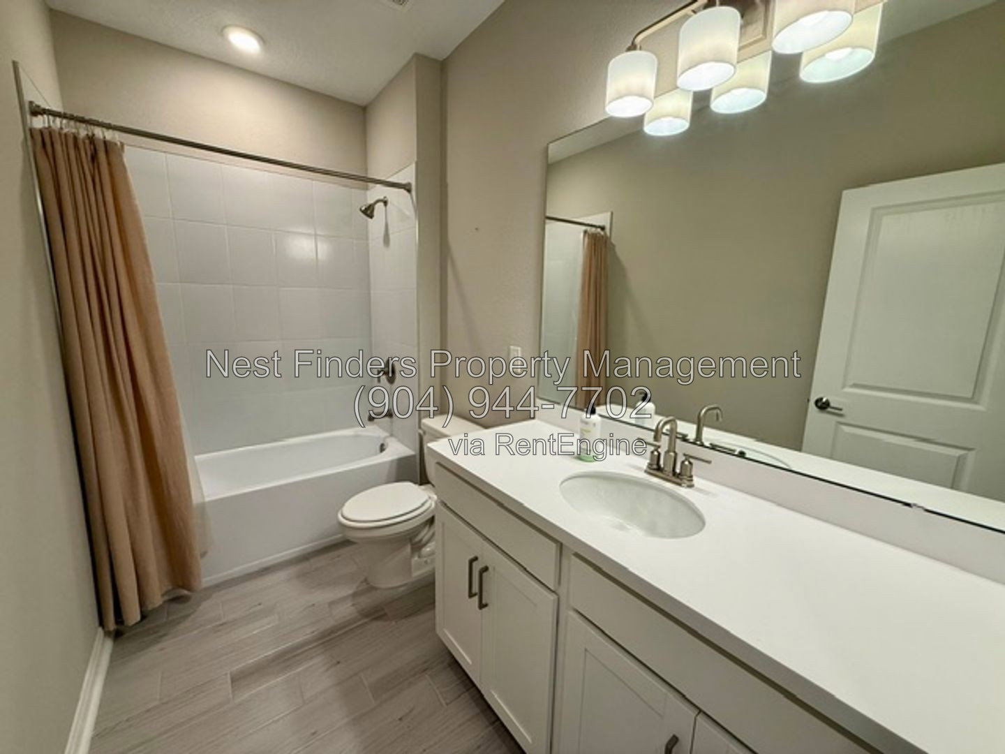 Gallery Image 16