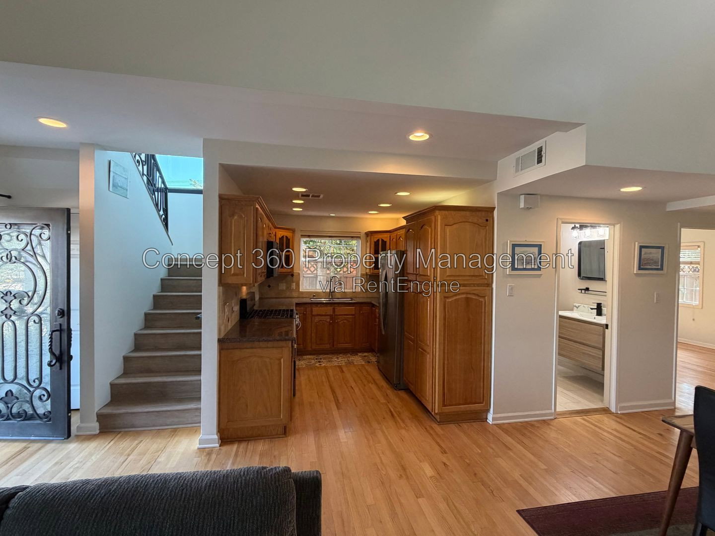 Gallery Image 16