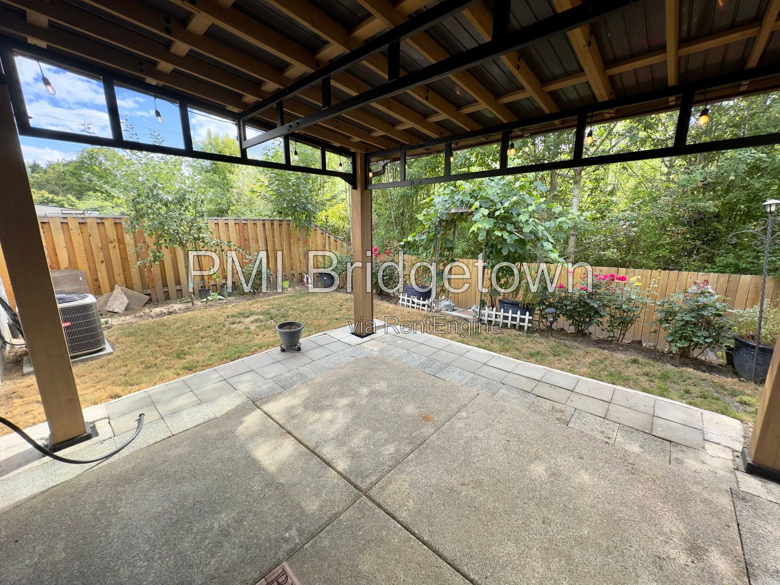 Gallery Image 18