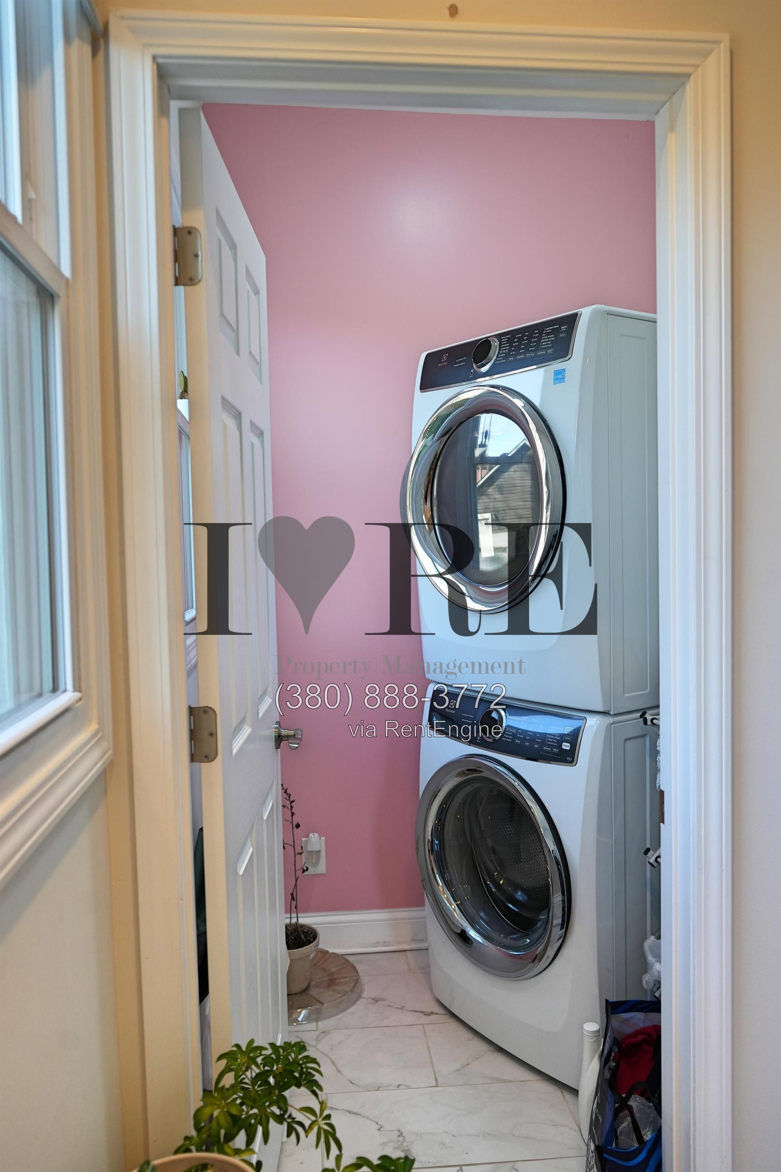 Gallery Image 13