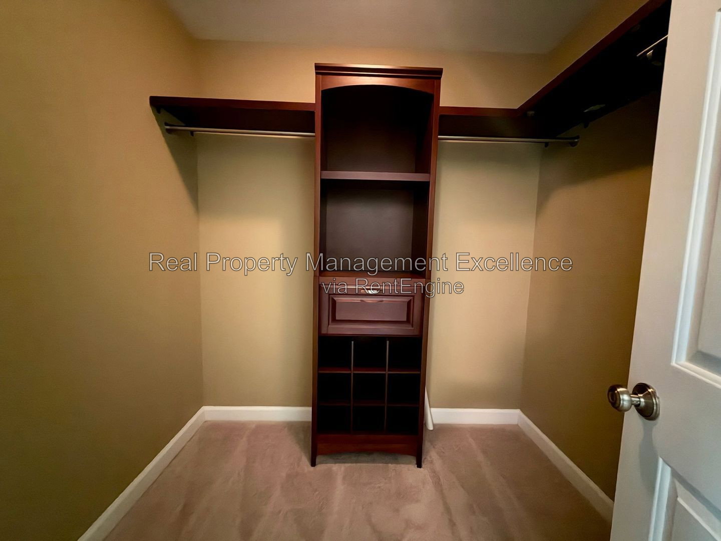 Gallery Image 37