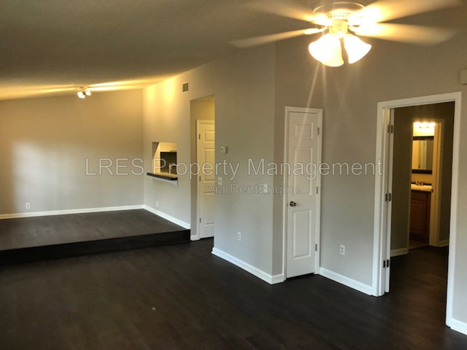 Gallery Image 25