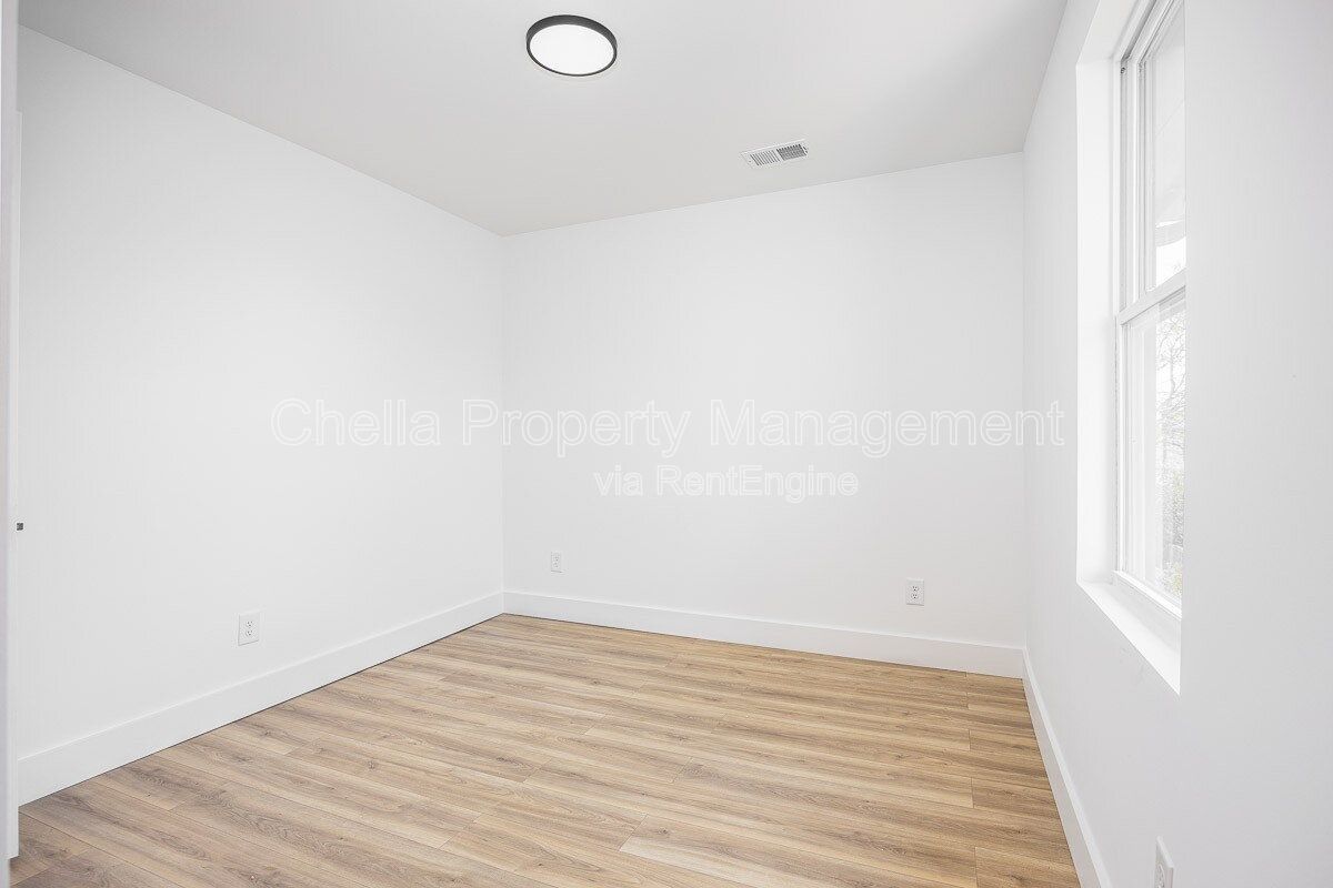 Gallery Image 21
