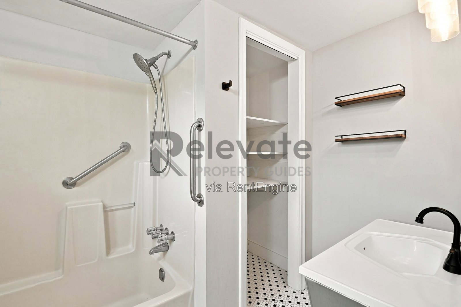 Gallery Image 10
