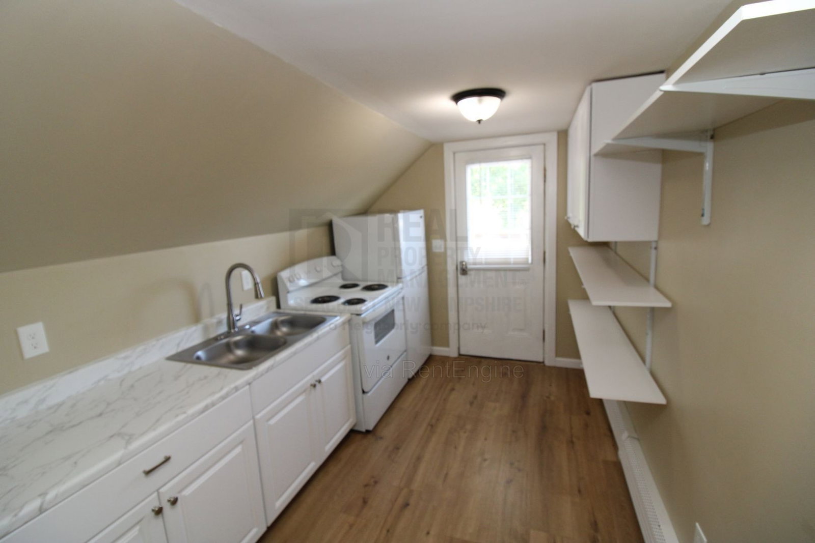 Gallery Image 0