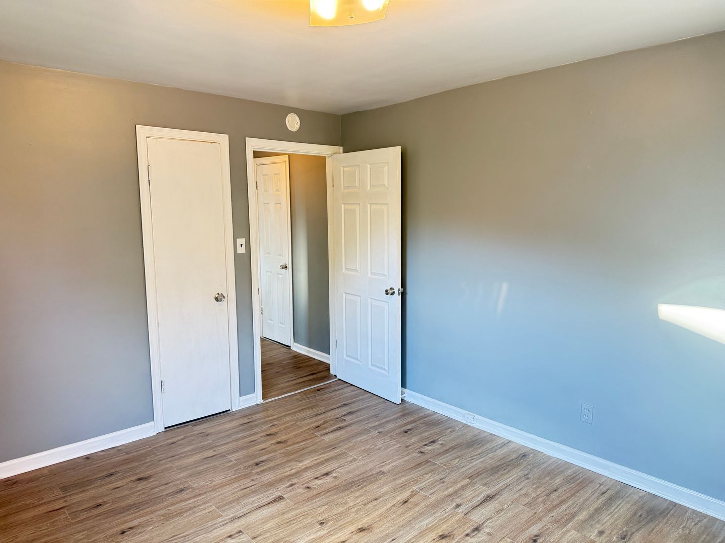 Gallery Image 13