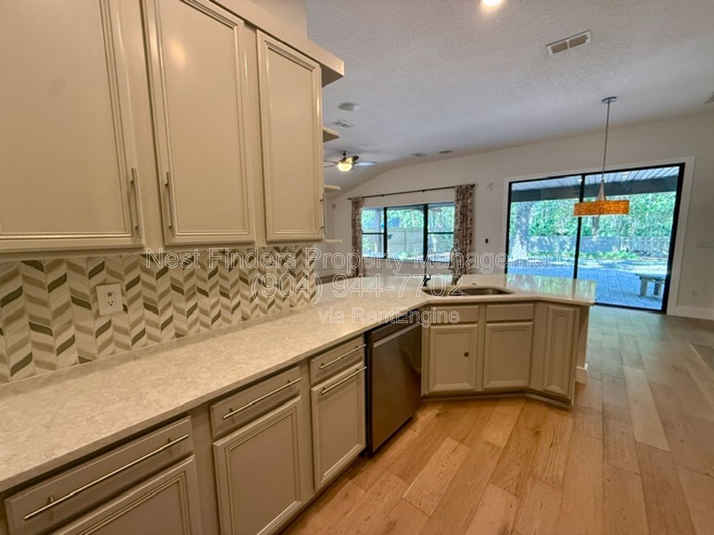 Gallery Image 13