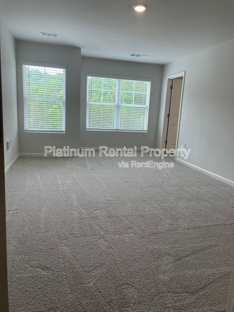 Gallery Image 41