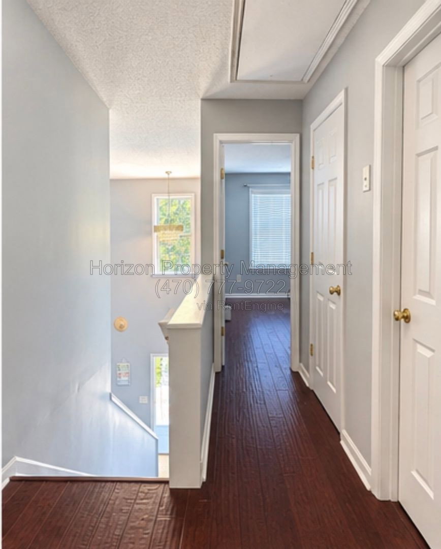 Gallery Image 16