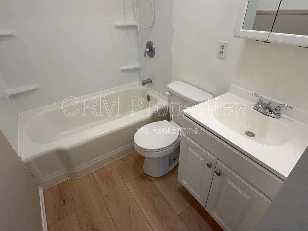Gallery Image 16