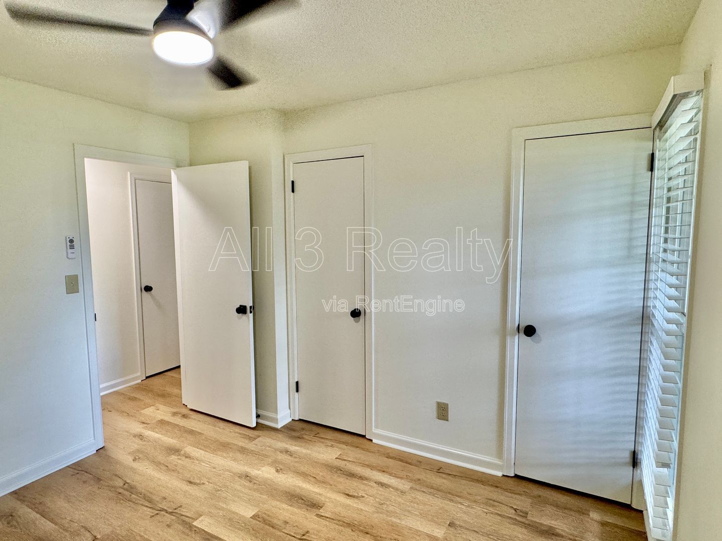 Gallery Image 21