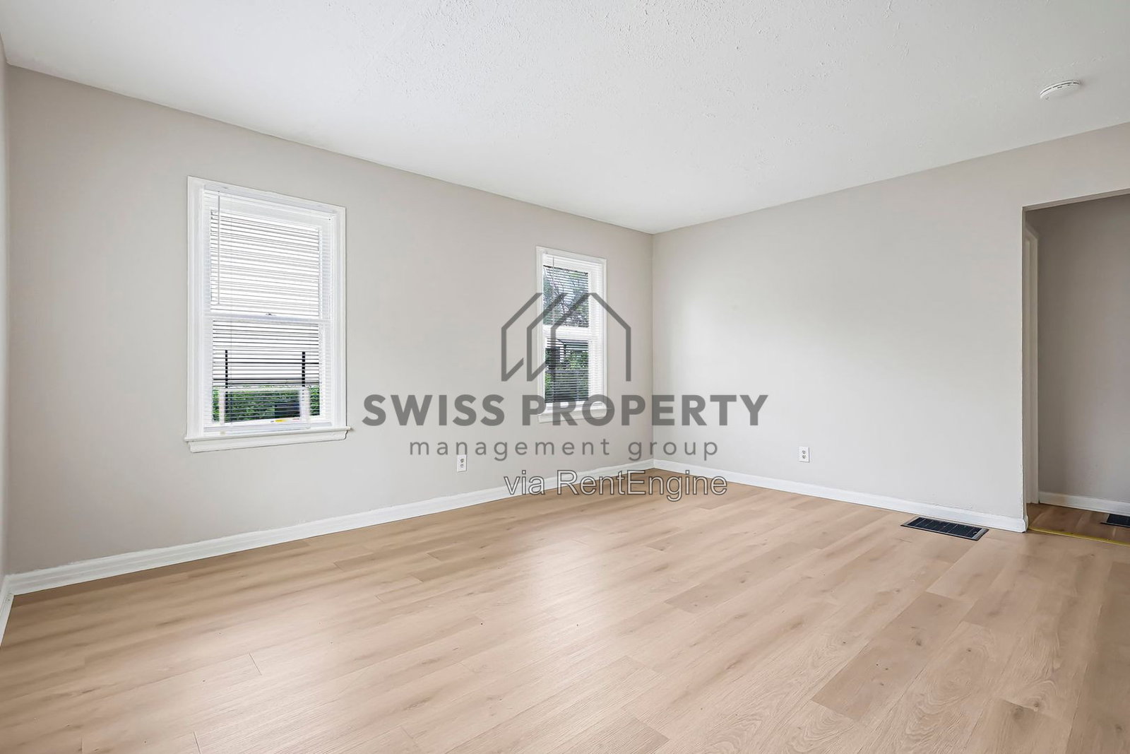 Gallery Image 18